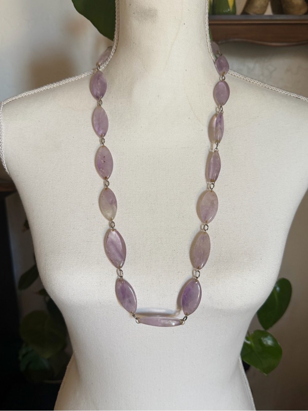 Vintage Genuine Lavender Amethyst Gemstone Oval Link Necklace